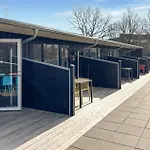 2 Bedroom Beautiful In Lejlighed *