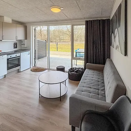 Апартаменты 2 Bedroom Beautiful In *