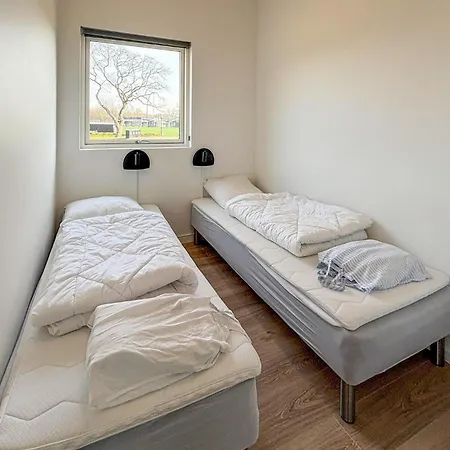 2 Bedroom Beautiful In Апартаменты