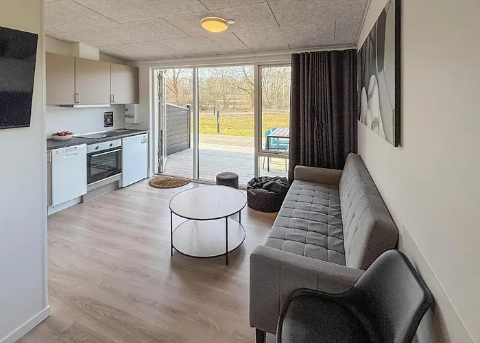 Apartamento 2 Bedroom Beautiful In *